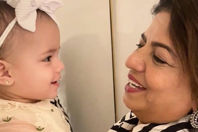 Priyanka Chopra's Baby Malti's Photo With Granny Is Cutest Thing You'll See on Internet Today