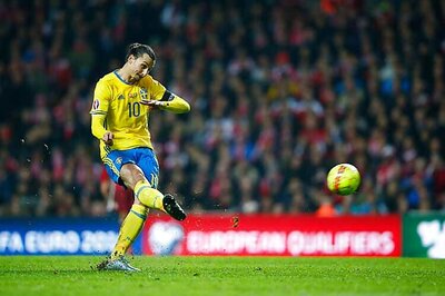 Zlatan Ibrahimovic double helps Sweden qualify for Euro 2016