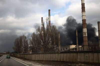 Russians, Ukrainians Fight on Outskirts of Sievierodonetsk, EU Haggles Over Oil Ban