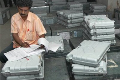 Smarter EVMs to give hourly updates of voting