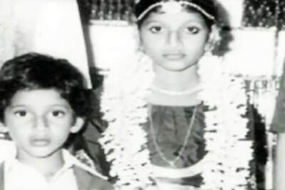 Happy Birthday Mahesh Babu: Rare personal photos of 'Srimanthudu' star that prove he is a complete family man