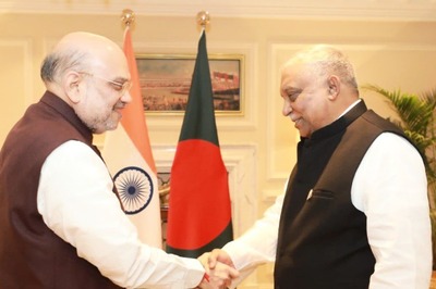 Amit Shah Raises Issue of Rising Attacks on Hindu Minority, Temples in Bangladesh in Meeting With Counterpart