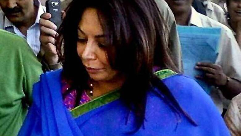 Is '10000,00,00,000' inspired by Niira Radia?
