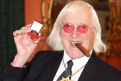 Late BBC star Savile suspected of 199 crimes: UK police
