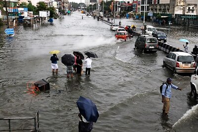 Some respite for Tamil Nadu from heavy rains, rescue operations underway in Chennai's water-logged areas