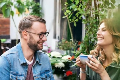 Unable To Find Love After 20 Blind Dates, Chinese Man Opens Matchmaking Business