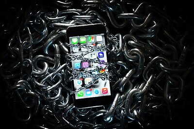 Hacking into iPhone Helped FBI in San Bernardino Probe