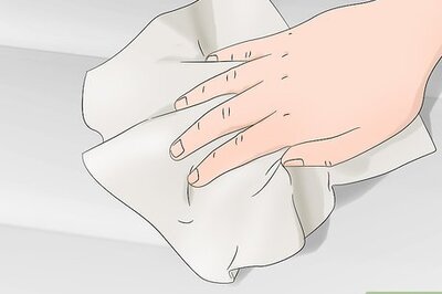 How to Remove Ink Stains from Polyester
