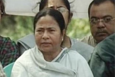 Mamata gives Cong two-day ultimatum to seal deal