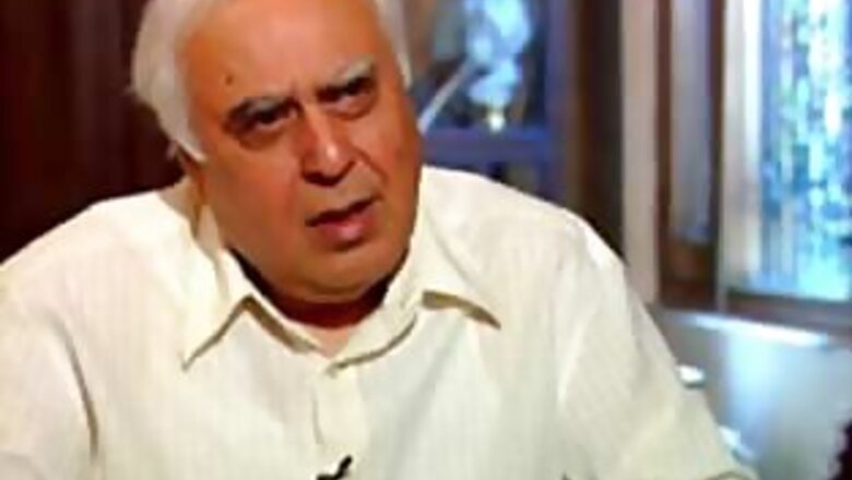 80 pc marks not a must for IIT entrance exam: Sibal