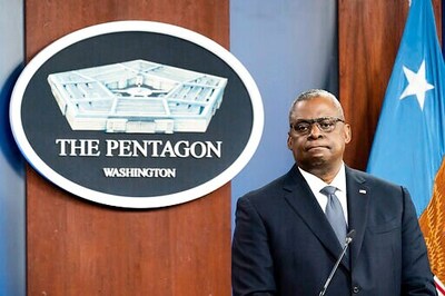 Austin: Moscow Should Explain Its Troop Buildup Near Ukraine