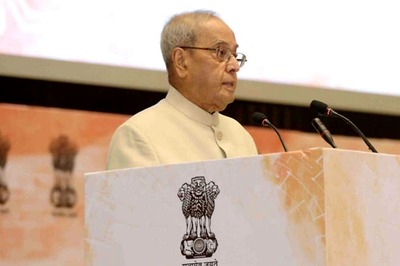 As Oppn Cries Foul, Pranab Mukherjee Hails EC for 'Perfect' Polls
