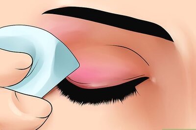How to Reduce Bags Under Your Eyes