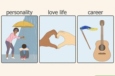 What Does the Crescent Moon on Your Palms Mean in Palmistry?