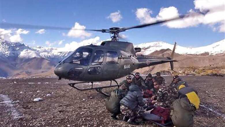 Indian among 21 trekkers killed in Nepal avalanche after cyclone Hudhud made its way northward