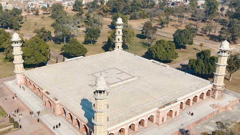 Mughal Emperor Jehangir Had A Large Collection Of Paintings