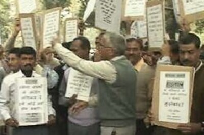 Docs, patients' kin clash at LNJP