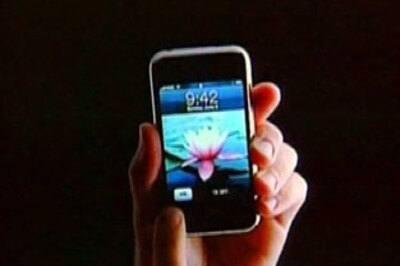 Tech2: iPhone Gets an External Game-pad