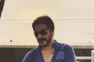 Remember Prakash From Shah Rukh Khan's Josh? What He's Doing Now