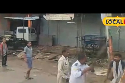 UP Traffic Cop Caught on Camera Assaulting Truck Driver Who Barged Into No-Entry