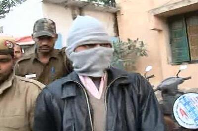 Delhi gangrape: Court to begin hearing robbery case against 5 accused