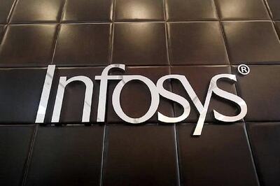 Infosys Shares Near 52-Week Low, Plummets 12% in a Month; What Do Analysts Say?