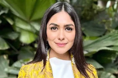 Mrunal Thakur Steals a Million Hearts In Semi-Ethnic Ensemble; Check It Out