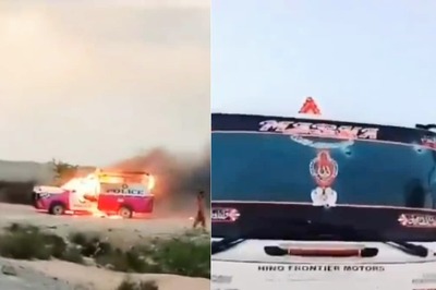 In Pakistan's Balochistan, Gunmen Offload Passengers From Buses, Check Their IDs, Then Shoot 24 Dead