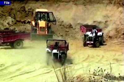 Mining Mafia Trains Gun at Woman SDM, Runs Away With Vehicle