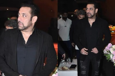 Salman Khan Looks Dapper In Black As He Gets Clicked Amid Tight Security; Fans Cheer For ‘Tiger’