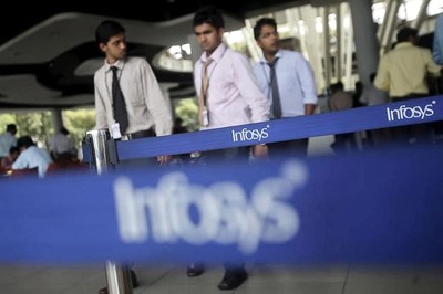 Infosys to Hire 6,000 Engineers Annually Over Next 2 Years