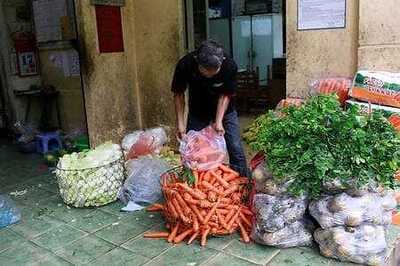 Vietnam Zoo Turns To Donations, Growing Food To Survive Pandemic