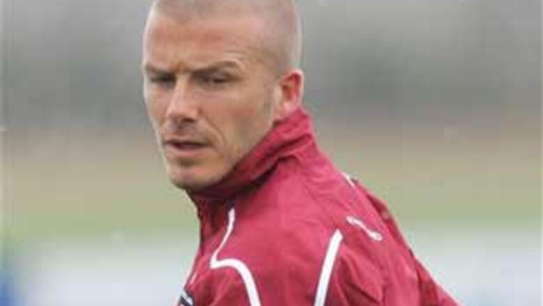 Beckham announces wish to remain with AC Milan