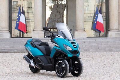 Mahindra Owned Peugeot Metropolis Tri-Scooter Joins French Presidential Fleet