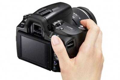 Sony to roll out four new DSLR cameras