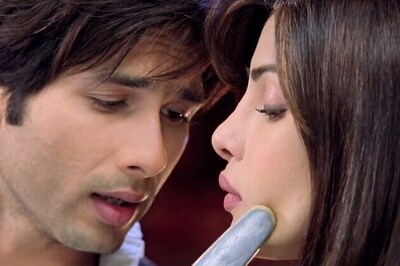 Shahid Kapoor is Priyanka Chopra's escort and more