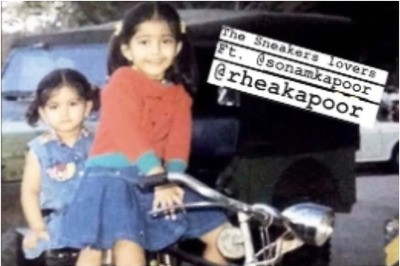 This Pic of Sonam and Rhea Kapoor on Bicycle is The Cutest Thing on Internet Today