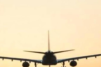 Mangluru-Mumbai Flight Delayed After Passenger Raises Alarm on 'Suspicious' Mobile Chat Between Couple