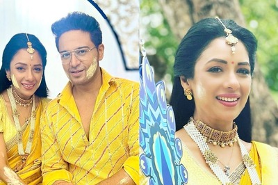 Rupali Ganguly Shares Unseen Pics of Anupama's Haldi Ceremony, MaAn Fans Say 'Nazar Na Lage'