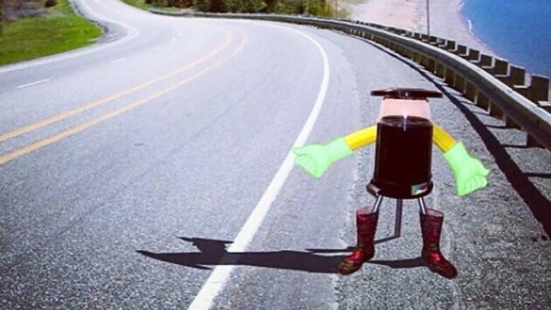 Can robots trust humans? hitchBOT is hitchhiking across Canada to find the answer