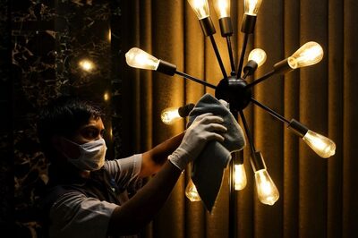 Can the Stage Adapt? Performing in the Era of Covid-19