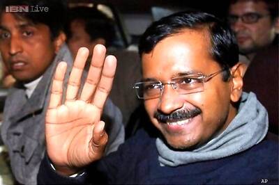 Kejriwal writes to L-G, demands more anti-corruption police force