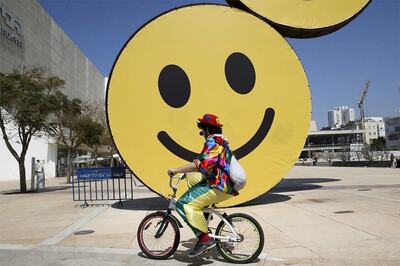 Our Brain Processes Ironic Emojis Same as Our Ironic Language: Study