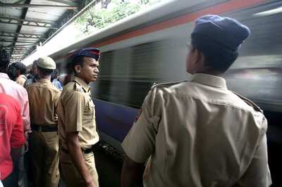 In a Crackdown on Eve-teasers at Garba and Dandiya Events, Mumbai Cops to Change Into Casual Clothes