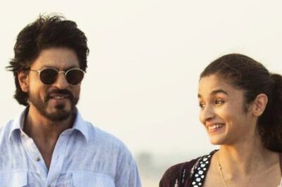Alia Bhatt Recalls She 'Froze' When She First Saw SRK on Sets of Dear Zindagi: 'I Couldn’t Believe...'