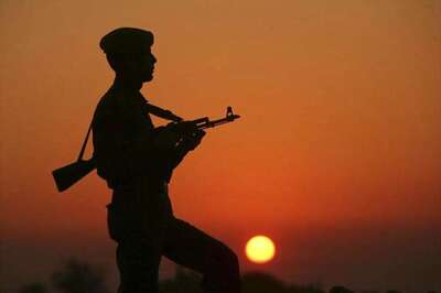 Man Finds Dog Tags of 14,000 Soldiers in Britian