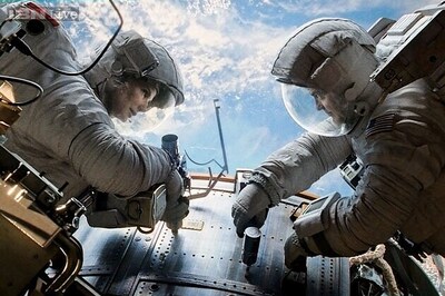 Sandra Bullock is great, says George Clooney