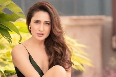 Actress Pragya Jaiswal Oozes Oomph In Olive Green Mini Dress