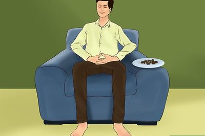 How to Eat Chocolate