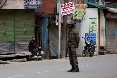 Corona Curfew Extended Till May 10 in Four Districts in J&K as UT Records Highest Single-day Spike
